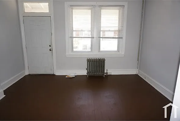 124 Knox St — Photo 7