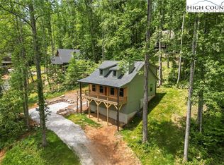 511 N Blue Ridge Drive, Marion, NC 28752