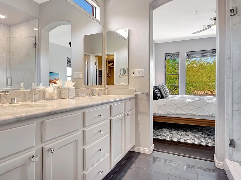 16600 N Thompson Peak Pkwy #2050 — Photo 12