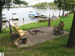 8814 Burnside Ave, Hale, MI 48739