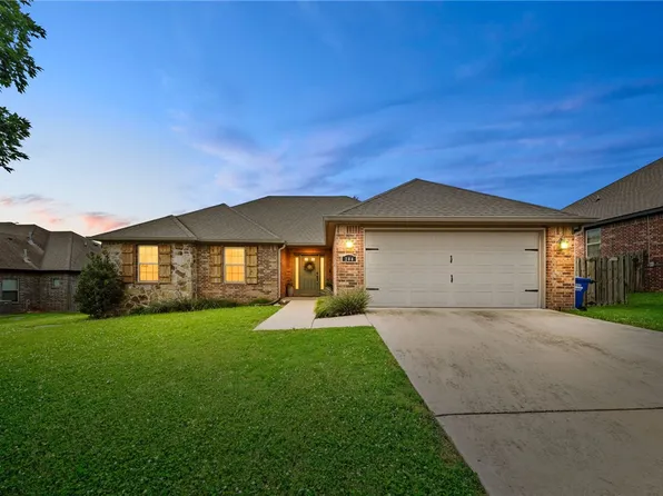 204 Cowans St, Lowell, AR 72745
