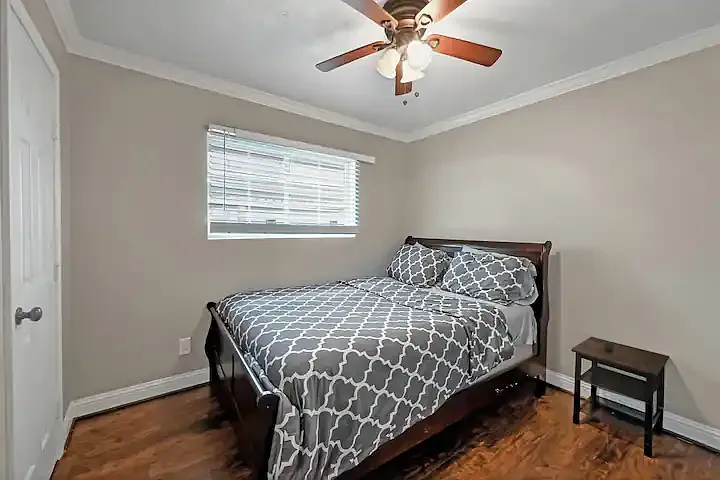 Tall Willow Dr — Photo 9