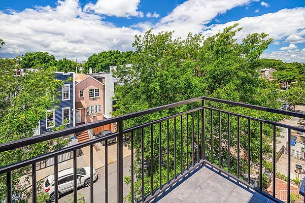 Sold by Bedrock LLC | media 5