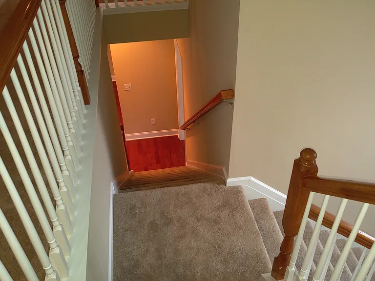 180 Heritage Point Dr — Photo 9