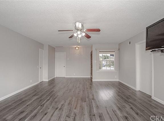5th image of 6122 Edgefield St