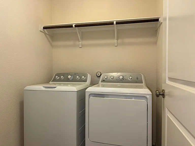 344 Circle Way #35E — Photo 8