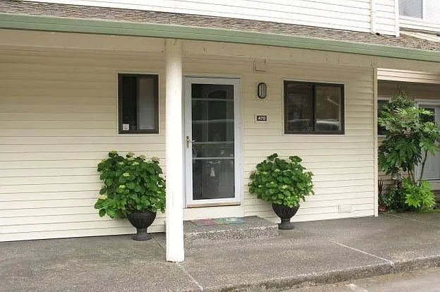 470 N Hayden Island Dr — Photo 8