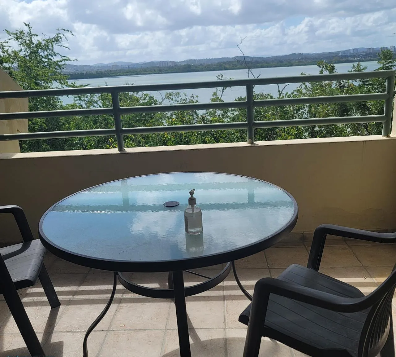 Point Lagoon Estates (Condominio) — Photo 4
