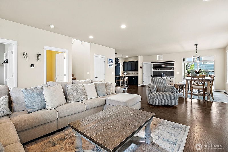 5th image of 18721 138th Street Ct E