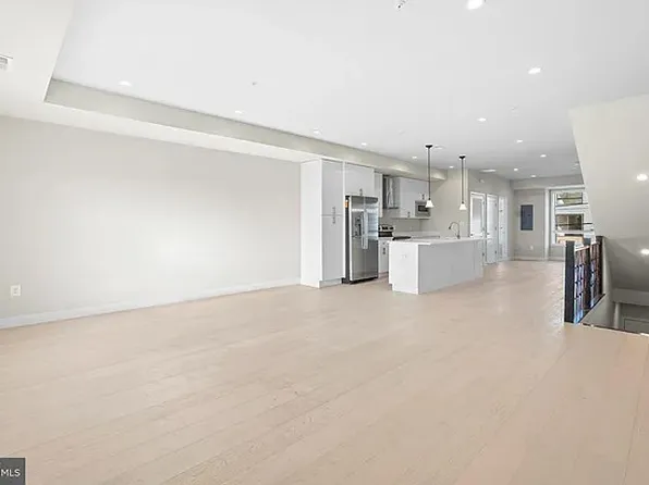 2520 Elvans Rd SE, Washington, DC 20020