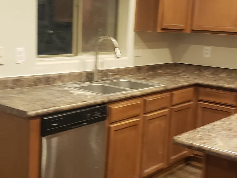 25045 W Illini St — Photo 11