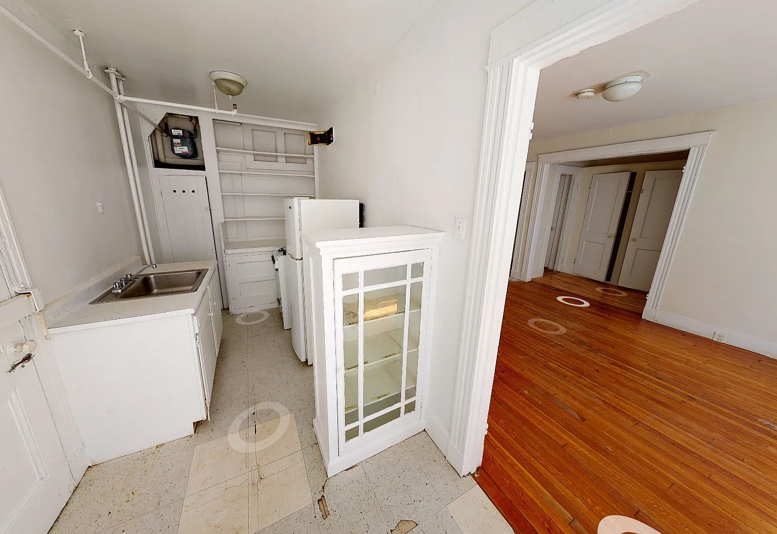Studio, 400 sqft, $1,950 — Photo 4