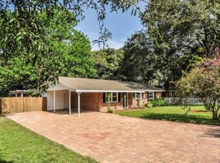 207 S 19th St, Fernandina Beach, FL 32034