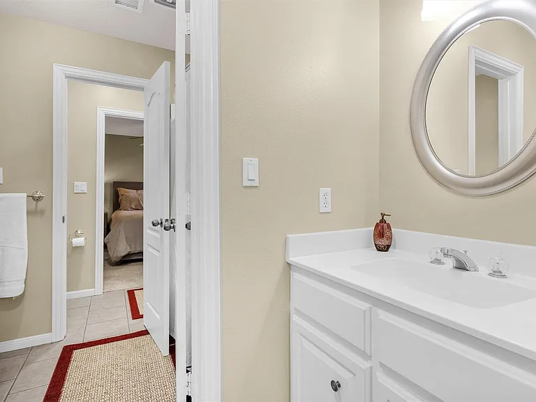 1502 Wimbledon Dr — Photo 42