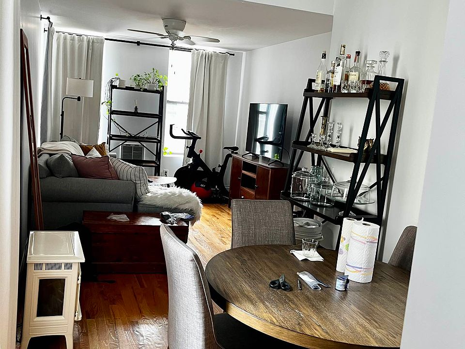 1st image of 450 E 88th St APT 3N