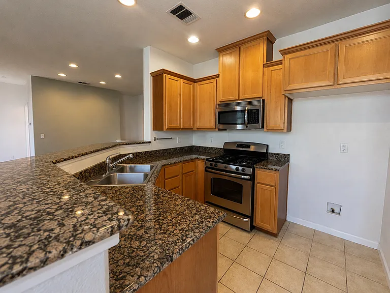 2089 Boccioni Ln — Photo 7