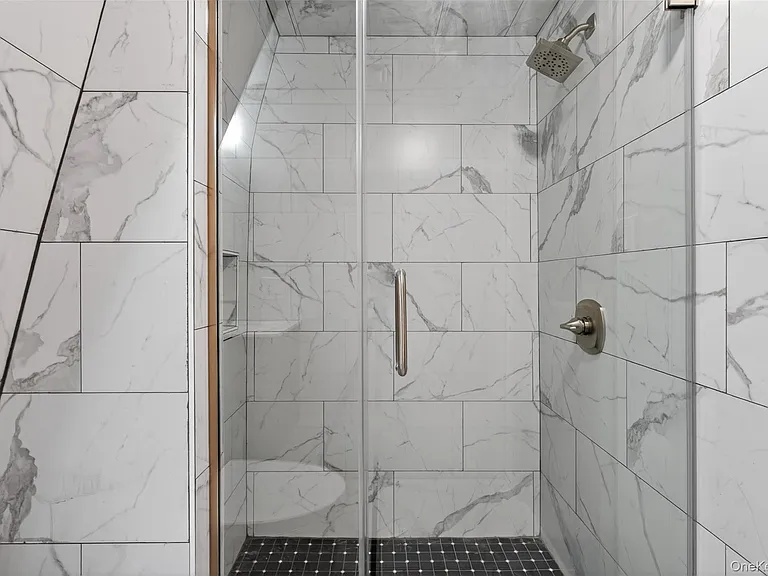 62 Poplar St — Photo 35