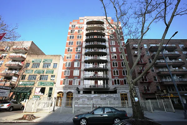 Sold by City Express Realty LLC | media 9