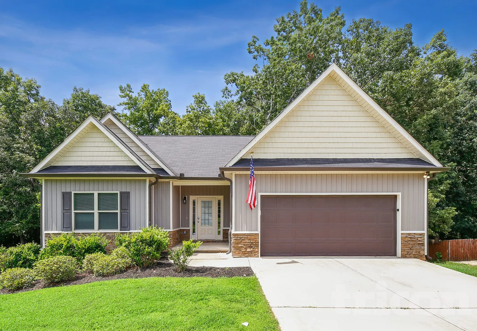 124 Kings Crossing Court Rockmart GA — Photo 1