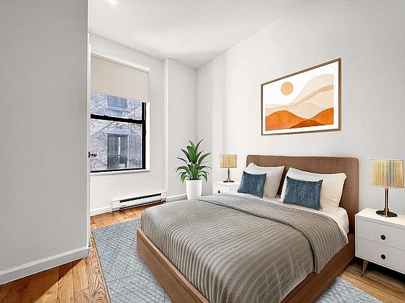 4th image of 106 W 105th St APT 17