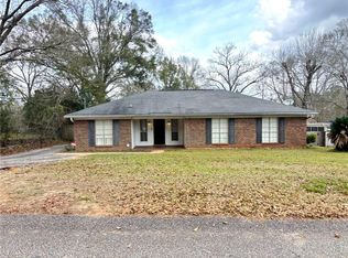 7860 Country Dr, Mobile, AL 36619