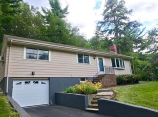 95 Burlington St, Lexington, MA 02420