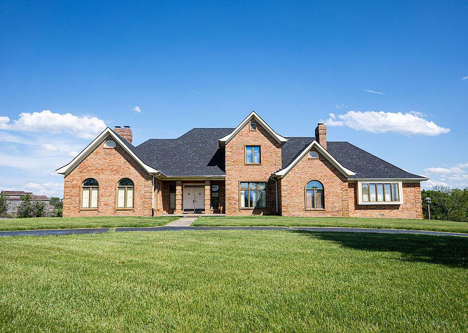 1st image of 100 Rolling Ridge Ln
