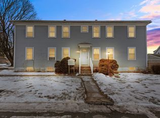 5 Agawam St, Taunton, MA 02780