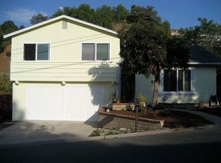 160 Maple Rd, Thousand Oaks, CA 91320