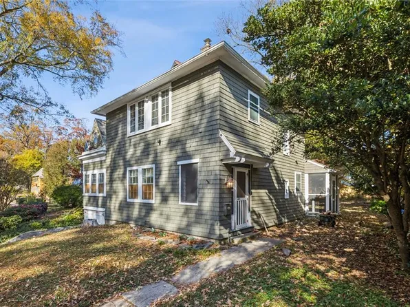 304 River Rd, Newport News, VA 23601