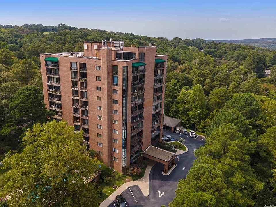 1st image of 1 Treetops Ln #805C
