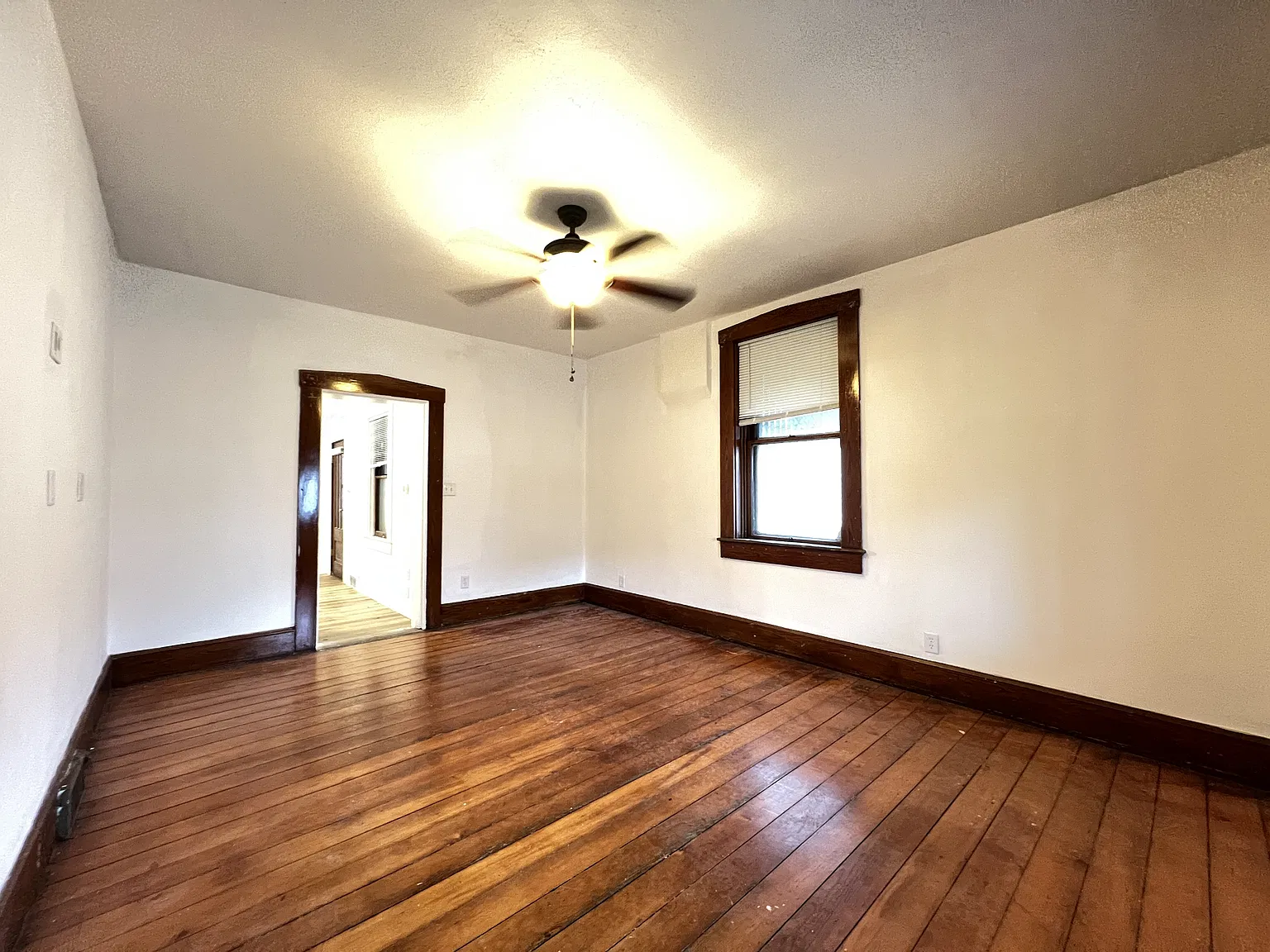 2052 Jackson Street - 1 — Photo 3