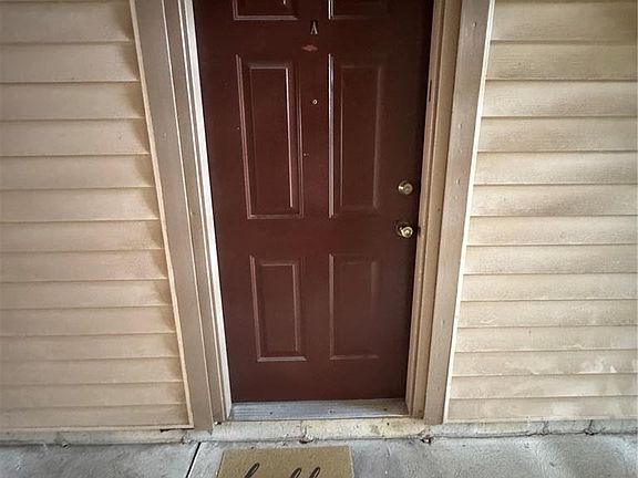 4th image of 741 Ridgeside Dr APT A