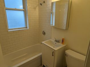 712 W 17th St #2, Chicago, IL