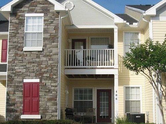 lower unit 406
