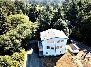 33108 J Pl, Ocean Park, WA 98640