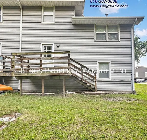 1410 Laurel St — Photo 14