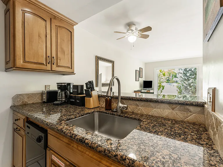104 Southard St #3 — Photo 10