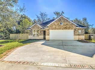 3676 Pin Oak Dr, Conroe, TX 77301