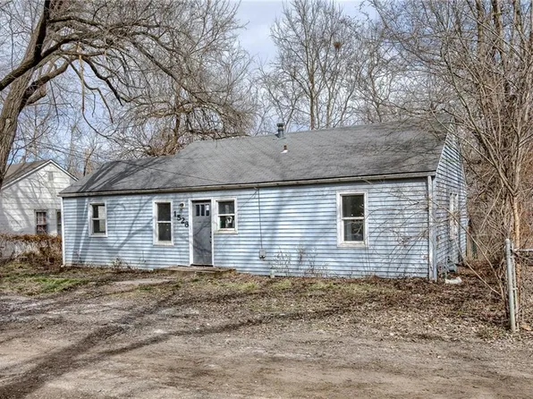1526 Valley Rd, Kansas City, KS 66102