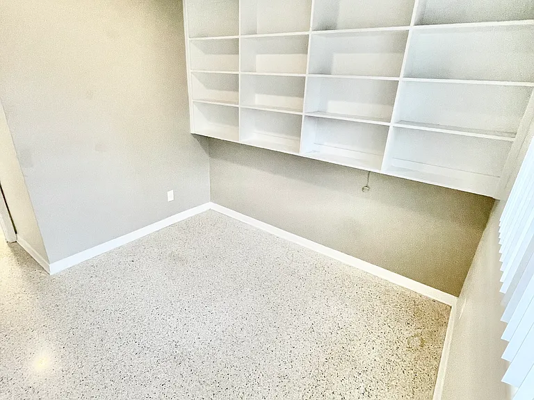 4541 Loring Pl — Photo 7