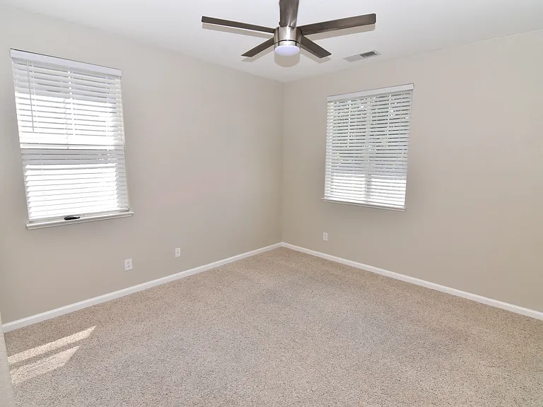 6773 Kiskadee Dr — Photo 23