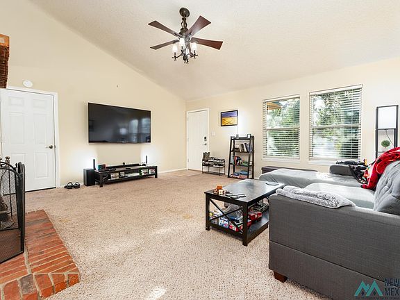 5th image of 1721 Erinn Pl