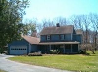 59 King St, Hatfield, MA 01038