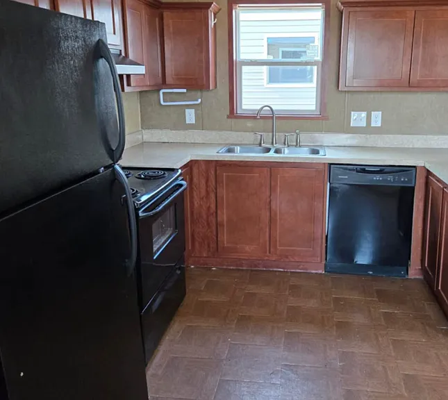 417 W 4th Ave #10 — Photo 9