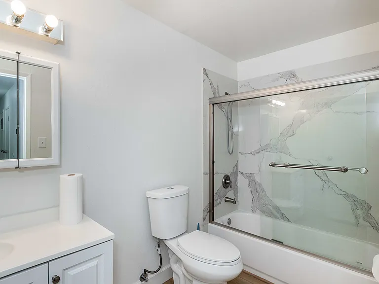 2308 Pennsylvania Ave #2308 — Photo 9