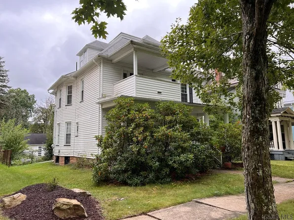 137-139 Greene St, Johnstown, PA 15905