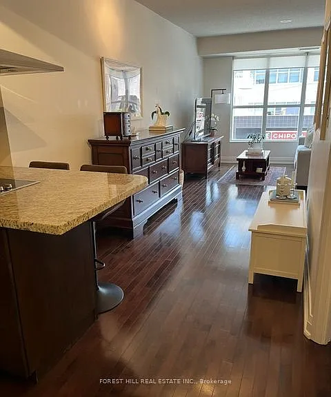 1430 Yonge St #203 — Photo 6