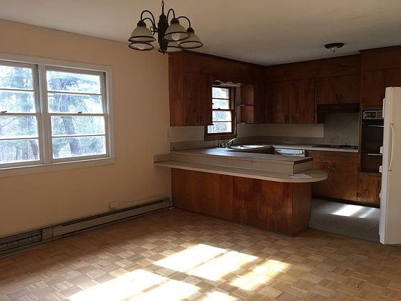 4th image of 60 Zion Hill Rd