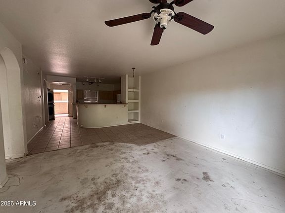 4th image of 920 E DEVONSHIRE Avenue #2006